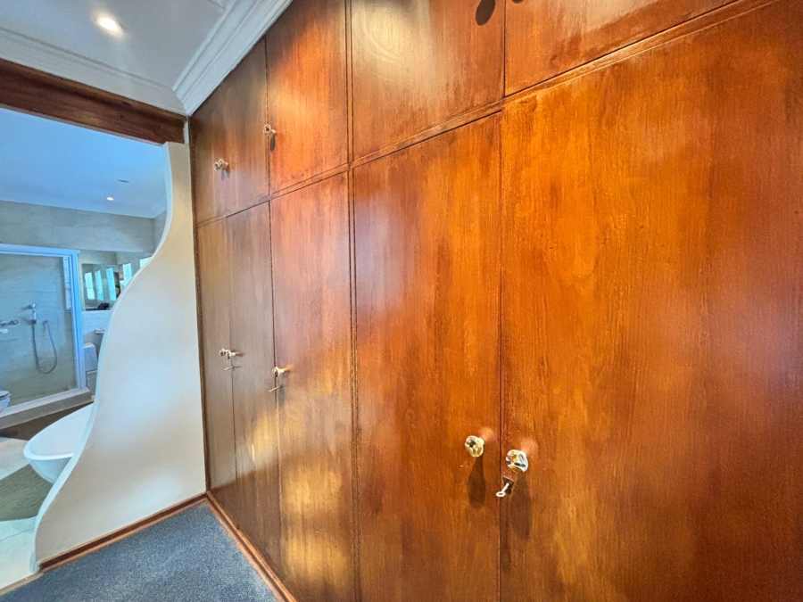 4 Bedroom Property for Sale in Baillie Park North West